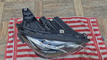 Laden Sie das Bild in den Galerie-Viewer, Frontscheinwerfer Mercedes-Benz W213 A2139064004KZ Rechts Scheinwerfer Headlight SCH4391796784tw