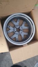 Laden Sie das Bild in den Galerie-Viewer, 1x Alufelge 18 Zoll 7.5" 5x114.3 Toyota Rim Wheel FEL5844459129ht