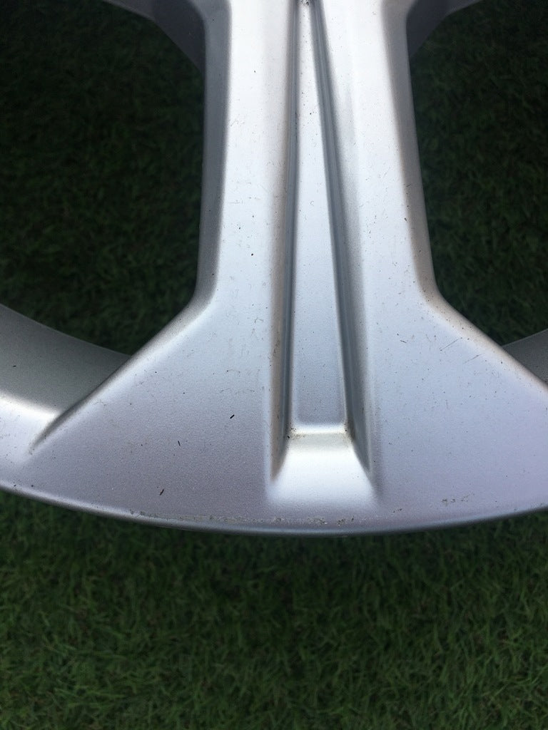 1x Alufelge 17 Zoll 8.0" 5x112 57ET Glanz Silber A2044010104 Mercedes-Benz W204 FEL9710101666dl