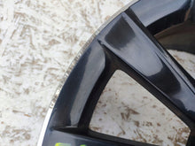 Laden Sie das Bild in den Galerie-Viewer, 1x Alufelge 17 Zoll 7.0&quot; 5x100 46ET Glanz Schwarz 5JJ601025 Skoda Fabia Rapid