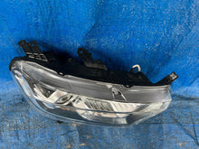 Laden Sie das Bild in den Galerie-Viewer, Frontscheinwerfer Ford Ranger Rechts Scheinwerfer Headlight