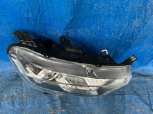 Load image into Gallery viewer, Frontscheinwerfer Ford Ranger Rechts Scheinwerfer Headlight SCH3731887656zu
