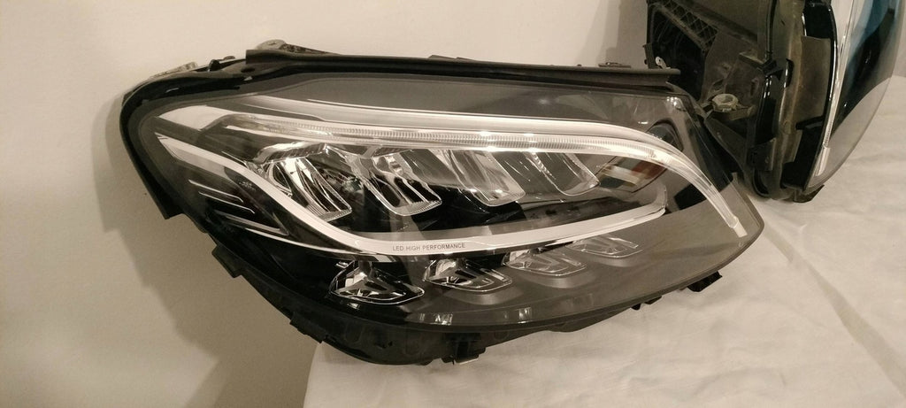 Frontscheinwerfer Mercedes-Benz A2059062106 A2059068005 Ein Satz Headlight SCH1305274001xq