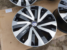Load image into Gallery viewer, 4x Alufelge 18 Zoll 8.0" 5x112 25ET Glanz Schwarz 760601025 Audi Q7 Touareg FEL8331508306oa
