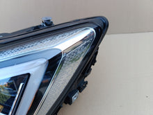 Laden Sie das Bild in den Galerie-Viewer, Frontscheinwerfer Seat Leon 5FB941007G LED Ein Stück (Rechts oder Links)