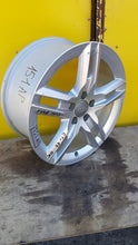 Load image into Gallery viewer, 1x Alufelge 18 Zoll 8.0&quot; 5x112 8J0601025AR Audi Tt Rim Wheel