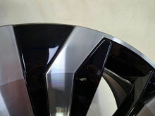 Laden Sie das Bild in den Galerie-Viewer, 1x Alufelge 17 Zoll 2GM601025M VW T-Cross Rim Wheel FEL1605560874vx