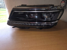 Load image into Gallery viewer, Frontscheinwerfer VW Tiguan 5NB941081A LED Links Scheinwerfer Headlight