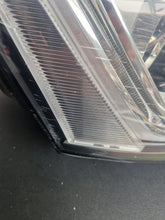 Laden Sie das Bild in den Galerie-Viewer, Frontscheinwerfer Audi A5 8T0XEN Rechts Scheinwerfer Headlight SCH1497661844at