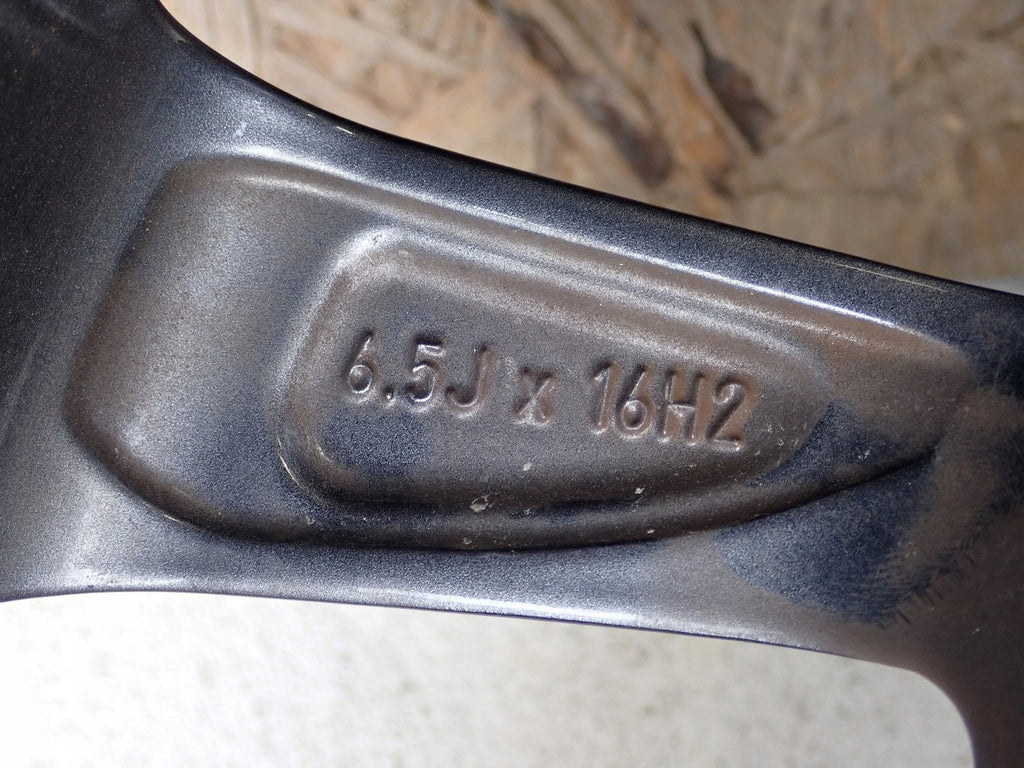 1x Alufelge 16 Zoll 6.5" 5x114.3 50ET Glanz Graphit 52910-G4200 Hyundai I30 Mg