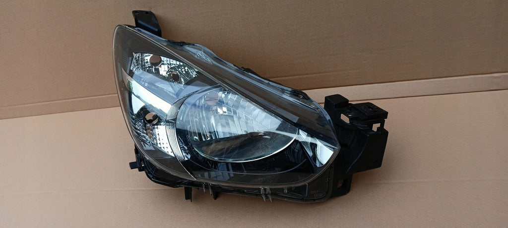 Frontscheinwerfer Mazda II DB5J-51030 LED Rechts Scheinwerfer Headlight