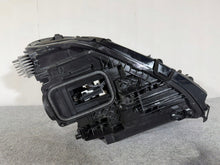 Laden Sie das Bild in den Galerie-Viewer, Frontscheinwerfer Mercedes-Benz Eqa Eqb A2439069000 LED Rechts Headlight SCH3032182171gl