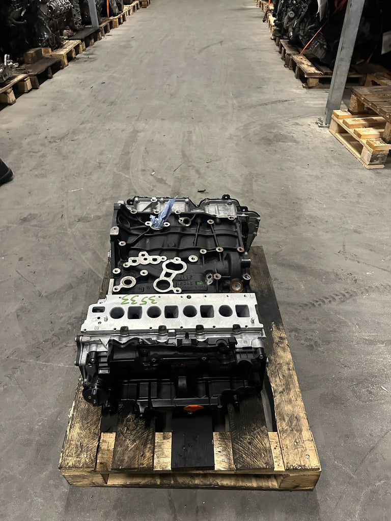 Motor Seat Skoda VW DSTB DST 2.0 TDI 150PS 110kW 29TKm 2010 Diesel Unkomplett