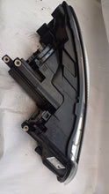 Laden Sie das Bild in den Galerie-Viewer, Frontscheinwerfer Skoda Octavia II 1Z1941015G Xenon Links Scheinwerfer Headlight SCH1208296790wa