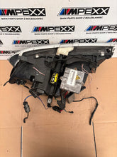 Laden Sie das Bild in den Galerie-Viewer, Frontscheinwerfer BMW Coupe E46 1307329074 Rechts Scheinwerfer Headlight SCH6227180859bo