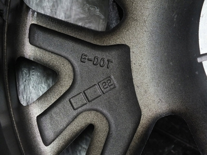 1x Alufelge 18 Zoll 7.5" 5x114.3 50ET Glanz Graphit 52910-CM300 Hyundai Mg