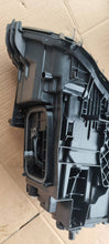 Laden Sie das Bild in den Galerie-Viewer, Frontscheinwerfer Mercedes-Benz Cla X118 C118 A1189068300 1EY2488MDE89132A Links SCH5773761175ta