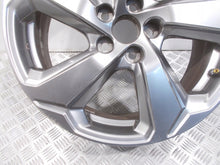 Laden Sie das Bild in den Galerie-Viewer, 1x Alufelge 18 Zoll 7.0&quot; 5x114.3 35ET Toyota V Rim Wheel