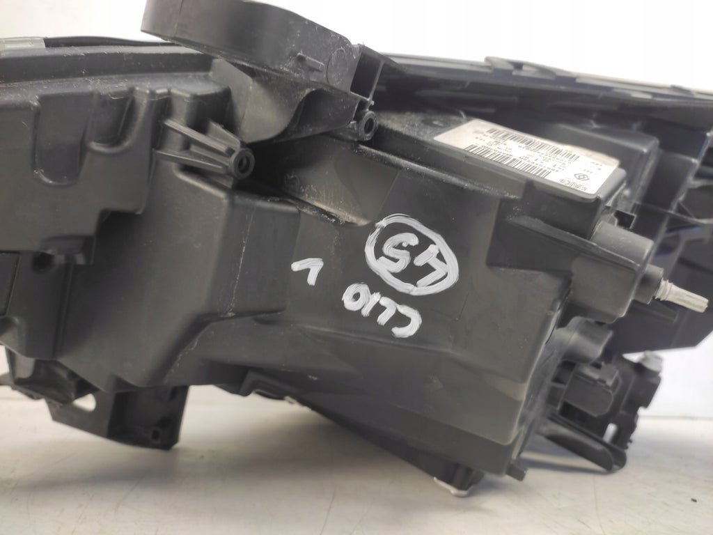 Frontscheinwerfer Renault Clio I V 260104922R Rechts Scheinwerfer Headlight SCH2072806276py