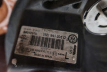 Load image into Gallery viewer, Frontscheinwerfer VW Golf V Plus 5M1941005D Links Scheinwerfer Headlight SCH4597372814ys