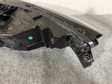 Laden Sie das Bild in den Galerie-Viewer, Frontscheinwerfer Audi A3 8Y0941011 LED Links Scheinwerfer Headlight SCH4232922637lf