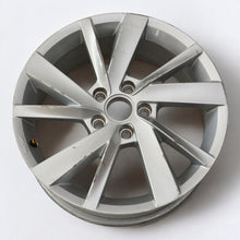 Load image into Gallery viewer, 1x Alufelge 17 Zoll 6.5&quot; 5x112 46ET Glanz Silber 5H0071497 Vw Rim Wheel