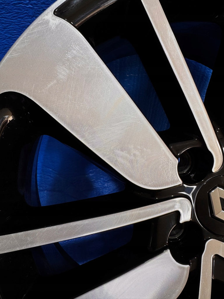 1x Alufelge 17 Zoll 7.0" 4x100 403007138R 403008014R Renault Captur Clio