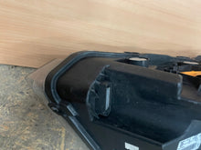 Load image into Gallery viewer, Frontscheinwerfer VW Amarok 2H3941031 Xenon Links Scheinwerfer Headlight SCH8405789692cl