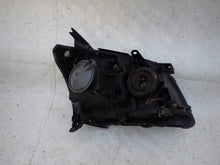 Laden Sie das Bild in den Galerie-Viewer, Frontscheinwerfer Toyota Avensis Links Scheinwerfer Headlight SCH8356199295mi