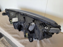 Load image into Gallery viewer, Frontscheinwerfer Skoda Octavia IV 5E4941015A Rechts Scheinwerfer Headlight SCH5967255741jv