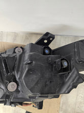 Laden Sie das Bild in den Galerie-Viewer, Frontscheinwerfer Mazda 6 Gj GRF5-51040 Full LED Ein Stück (Rechts oder Links)