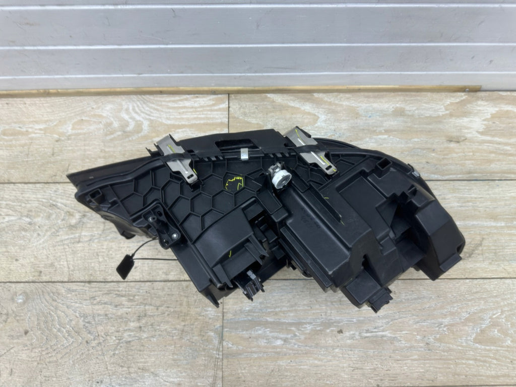 Frontscheinwerfer BMW 3 G21 G20 9481713-08 LED Ein Stück (Rechts oder Links) SCH1480719674qn
