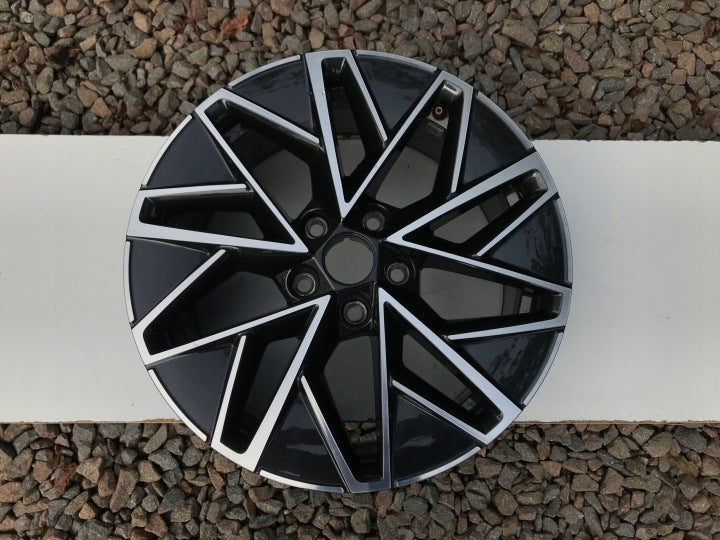 1x Alufelge 17 Zoll 7.0" 5x112 46ET Glanz Silber 5E3601025 Mg Octavia 5e3 I FEL2187284704tg