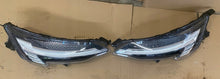 Load image into Gallery viewer, Frontscheinwerfer Renault 260103650R Ein Stück (Rechts oder Links) Headlight SCH2695135495ia