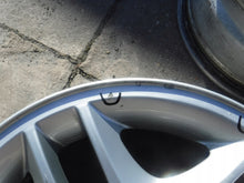 Laden Sie das Bild in den Galerie-Viewer, 1x Alufelge 16 Zoll 7.0&quot; 5x120 47ET 6752769 BMW Rim Wheel