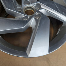 Load image into Gallery viewer, 1x Alufelge 17 Zoll 7.5" 5x112 51ET 5H0601025E VW Golf Rim Wheel FEL3967425241sq