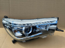 Frontscheinwerfer Toyota Hilux VIII LED Rechts Scheinwerfer Headlight