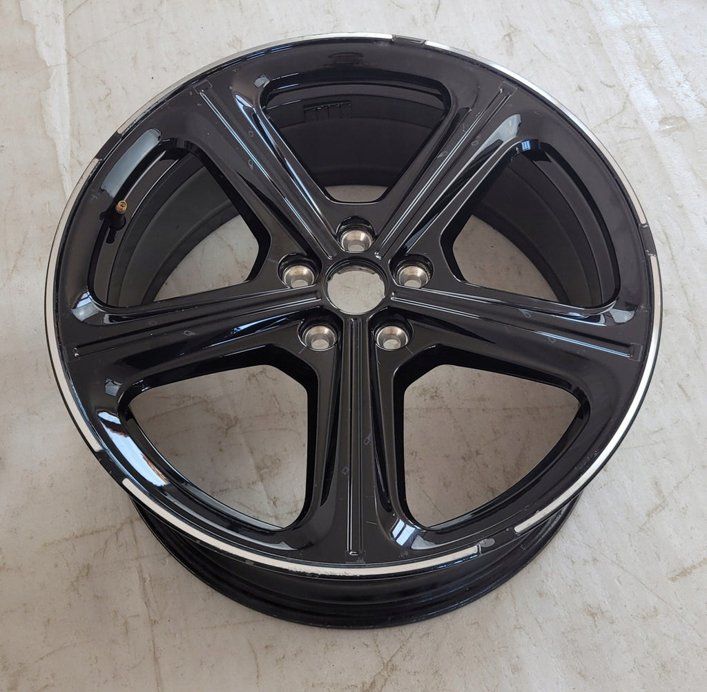 1x Alufelge 18 Zoll 7.5" 5x108 50ET 32410685 32410683 Volvo Rim Wheel FEL4869845543fr