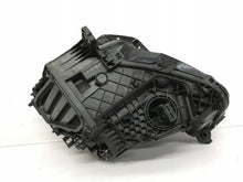 Load image into Gallery viewer, Frontscheinwerfer Audi Q3 83A941034 Rechts Scheinwerfer Headlight SCH9796880311bt