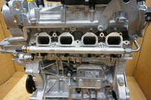 Load image into Gallery viewer, Motor VW Touran DXD 1.5 TSI 90PS 66kW Benzin Engine Unkomplett MOT7059496998bl