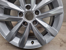Load image into Gallery viewer, 1x Alufelge 16 Zoll 6.5" 5x112 48ET Glanz Silber 5TA601025 VW Touran Rim Wheel FEL8905228640ht