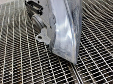 Laden Sie das Bild in den Galerie-Viewer, Frontscheinwerfer Ford Focus SKE60779 Links Scheinwerfer Headlight SCH5146052674vh