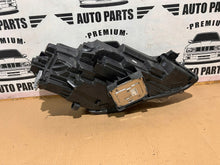 Laden Sie das Bild in den Galerie-Viewer, Frontscheinwerfer Ford Kuga III LV4B-13E017-AP Links Scheinwerfer Headlight SCH9404292238wi