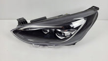 Laden Sie das Bild in den Galerie-Viewer, Frontscheinwerfer Ford Focus JX7B-13E017-AE LED Ein Stück (Rechts oder Links) SCH7793792575mb