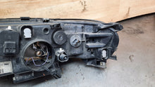 Laden Sie das Bild in den Galerie-Viewer, Frontscheinwerfer Volvo S60 V70 30648209 Rechts Scheinwerfer Headlight