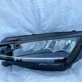Frontscheinwerfer Skoda Octavia I 5E4941015 E258CB-153D29 Links Headlight SCH3595109943oa