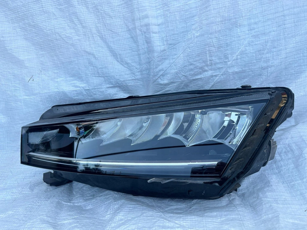 Frontscheinwerfer Skoda Octavia I 5E4941015 E258CB-153D29 Links Headlight SCH3595109943oa