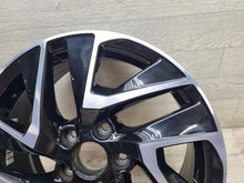 Laden Sie das Bild in den Galerie-Viewer, 1x Alufelge 17 Zoll 7.0" 5x114.3 45ET Silber T1W17070A Honda Cr-V Rim Wheel FEL4129946047bb