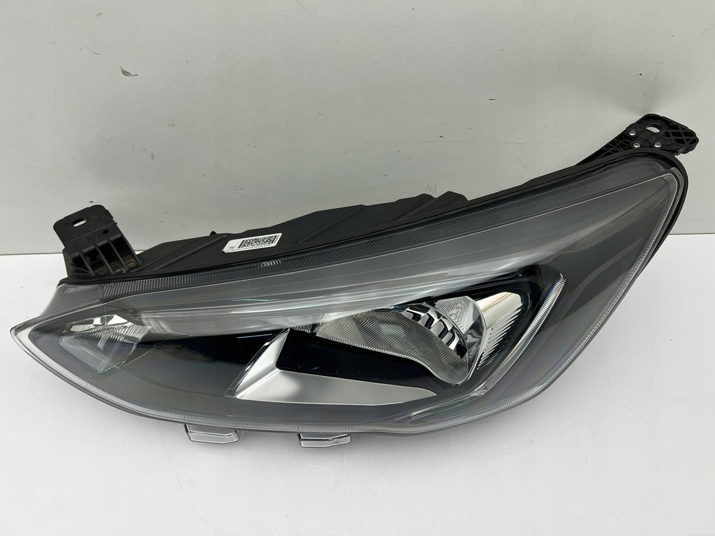 Frontscheinwerfer Ford Focus MX7B-13E015-CC Links Scheinwerfer Headlight