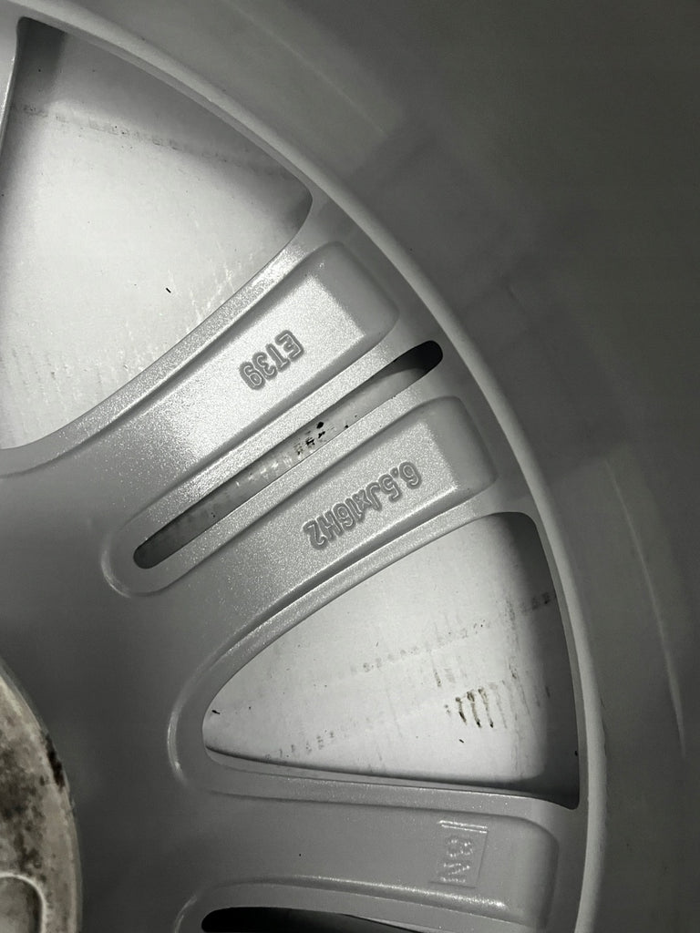 1x Alufelge 16 Zoll 6.5" 4x100 39ET Glanz Silber 0P025 Opel Corsa D Rim Wheel FEL2259139507mx